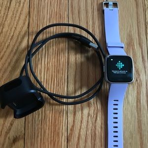 FitBit Versa Lite, lilac small band